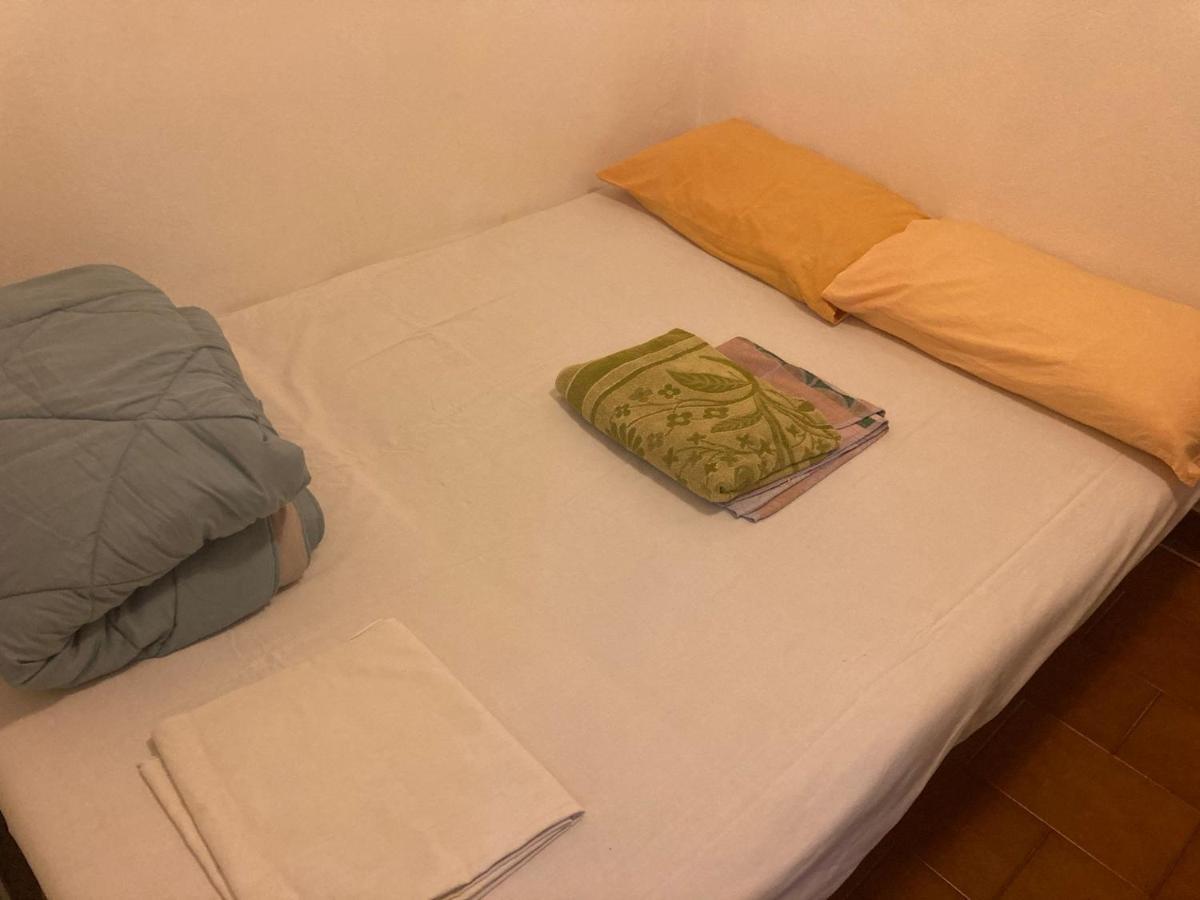 Cheerful Room, Sharing Kitchen In A Cosy Family Art House, Ideal For One Person Or Couple Σαν Ρέμο Εξωτερικό φωτογραφία